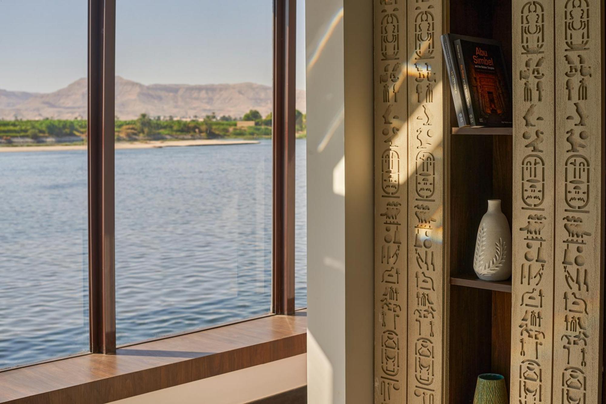 Moevenpick Royal Lily Nile Cruise, Every Monday Four Nights From Luxor, Every Friday Three Nights From Aswan - Including Excursions & Sightseeing Exterior foto